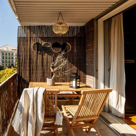 Rent this 3 bed apartment on Carrer de Villarroel in 277, 08036 Barcelona