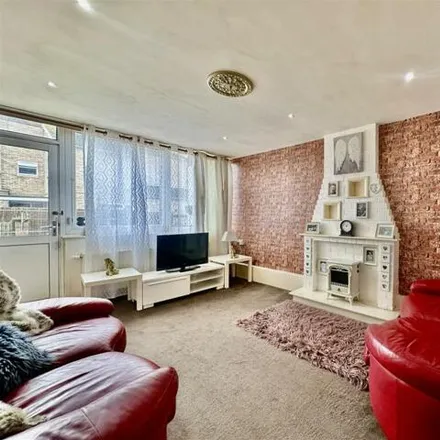 Image 2 - Herrick Lodge, Orchardson Avenue, Leicester, LE4 6AD, United Kingdom - Townhouse for sale