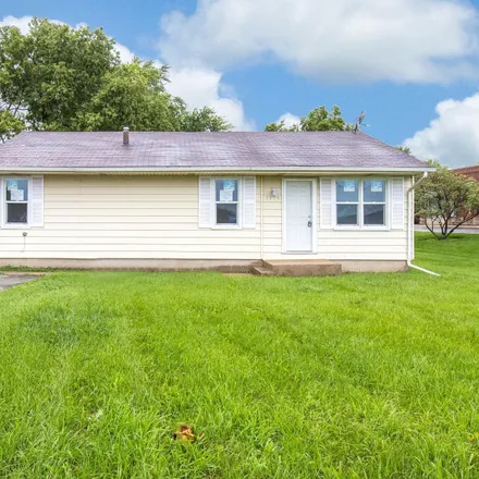 Buy this 3 bed house on Fifth Third Bank in 3936 West Riverside Boulevard, Rockford