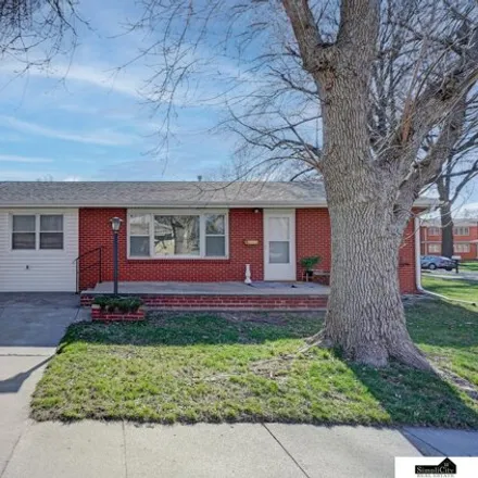 Buy this 3 bed house on 3858 North 68th Street in Lincoln, NE 68507