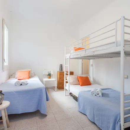 Image 2 - Carrer de les Parellades, 23, 08870 Sitges, Spain - Apartment for rent
