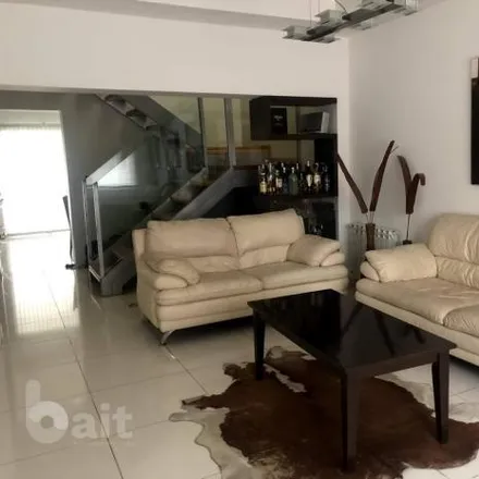 Buy this 4 bed house on Mariano Larra 3724 in Cerro de las Rosas, Cordoba