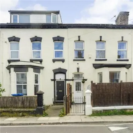 Buy this 5 bed townhouse on Windsor Road in Liverpool, L13 8AA