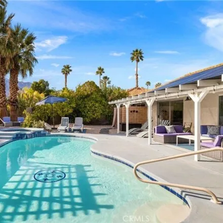 Image 2 - 1467 East Francis Drive, Palm Springs, CA 92262, USA - House for sale