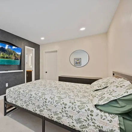 Rent this 3 bed house on Merritt Island