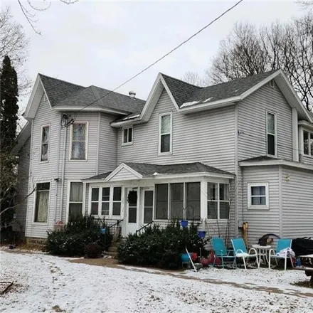 Buy this 6 bed house on 175 West Cedar Street in Chippewa Falls, WI 54729