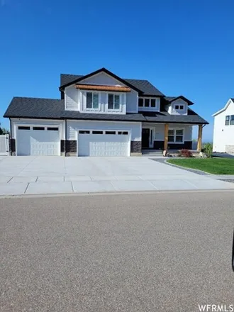 Buy this 4 bed house on 1388 South 2900 West in Weber County, UT 84201