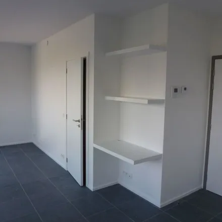 Rent this 1 bed apartment on Point West in Route de Lennik - Lennikse Baan, 1070 Anderlecht