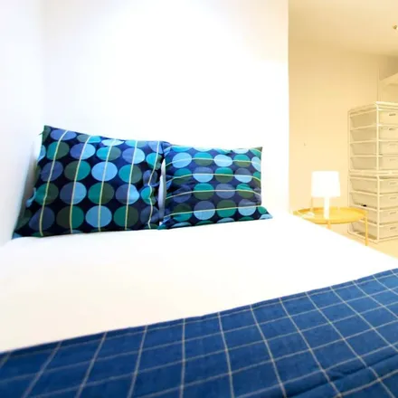 Rent this 1 bed room on Calle de Ardemans in 40, 28028 Madrid
