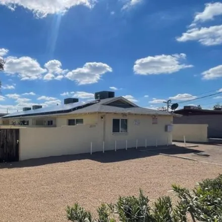 Rent this 1 bed apartment on 2019 West Turney Avenue in Phoenix, AZ 85015