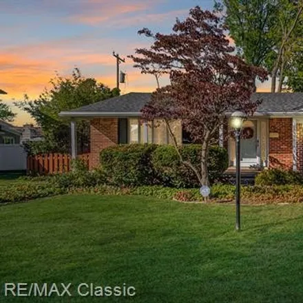 Image 1 - 26680 Lawrence Drive, Dearborn Heights, MI 48127, USA - House for sale