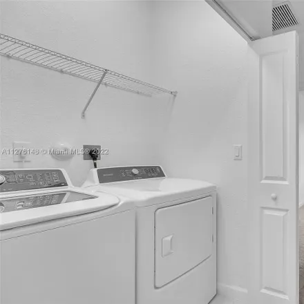 Image 7 - Southwest 107th Court, South Allapattah, Miami-Dade County, FL 33032, USA - Townhouse for rent