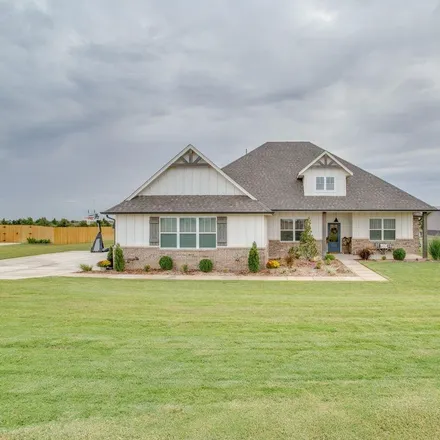 Buy this 4 bed house on 307 South la Mesa Drive in Enid, OK 73703