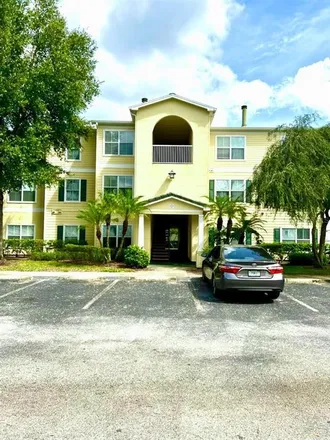 Buy this 2 bed condo on 10909 Bridal Place in Hillsborough County, FL 33626