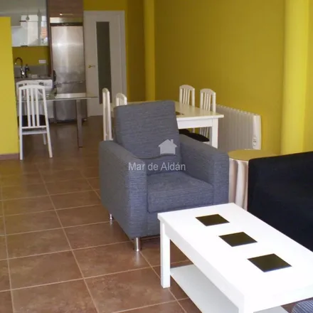 Image 2 - Rúa Arcebispo Malvar, 75, 36418 Pontevedra, Spain - Apartment for rent