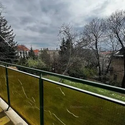 Rent this 2 bed apartment on kürtőskalács in Budapest, Andrássy út