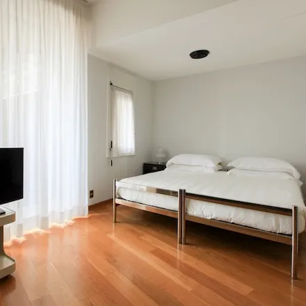 Image 9 - Via Pantano 8, 20122 Milan MI, Italy - Apartment for rent