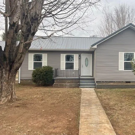 Buy this 3 bed house on 481 England Street East in Cowan, Franklin County
