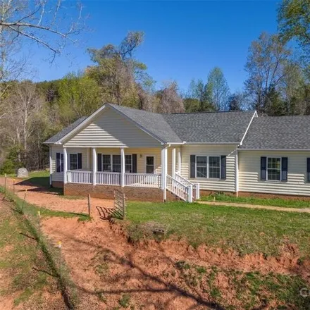 Buy this 3 bed house on 2093 Whiteside Road in Polk County, NC 28756