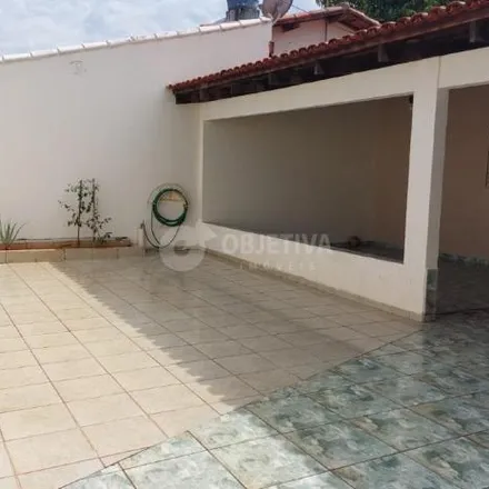 Image 2 - Avenida João Naves de Ávila, Centro, Uberlândia - MG, 38408-288, Brazil - House for sale