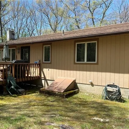 Image 3 - 235 Upper Lumber Rd, Glen Spey, New York, 12737 - House for sale