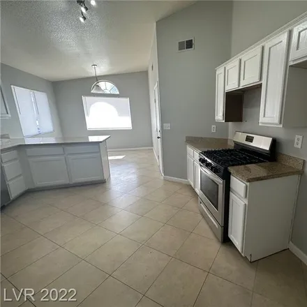 Image 4 - 844 Single Tree Drive, Paradise, NV 89123, USA - House for rent