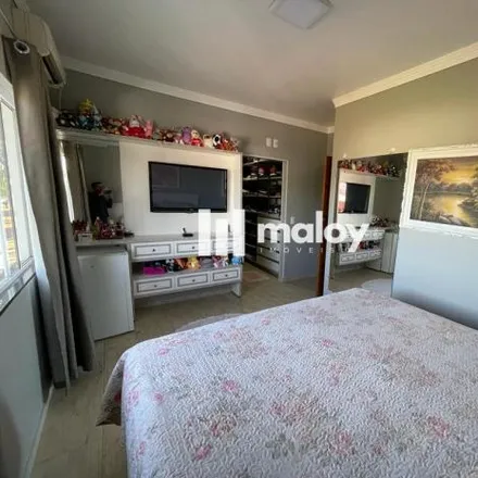 Buy this 3 bed house on Rua Gilberto Freire in Jardim Veneza, Cascavel - PR