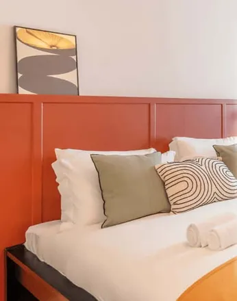 Rent this 5 bed room on O CUBO in Rua Dom Francisco Manuel de Melo, 1070-292 Lisbon