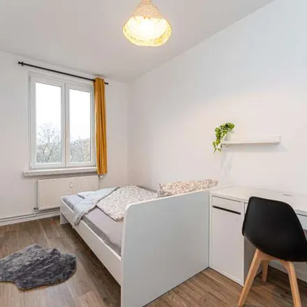 Rent this 3 bed apartment on Liebigstraße 25 in 10247 Berlin, Germany