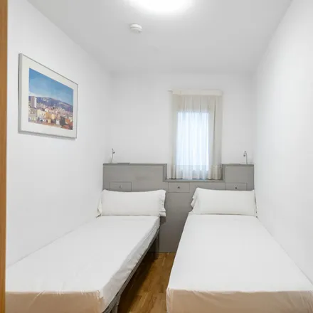 Rent this 3 bed apartment on Cat Bag in Avinguda de Gaudí, 31
