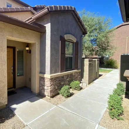Image 3 - 3964 East Melinda Drive, Phoenix, AZ 85050, USA - House for sale