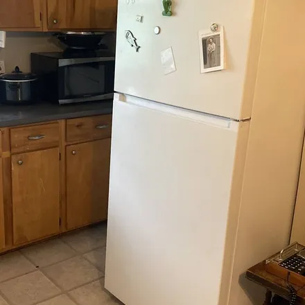 Rent this 2 bed apartment on Dallas