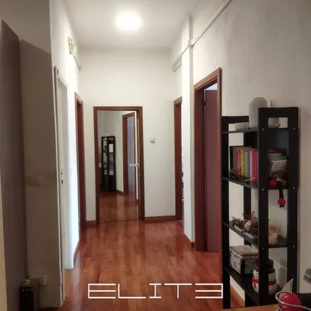 Image 2 - Via Guglielmo Marconi, 60125 Ancona AN, Italy - Apartment for rent