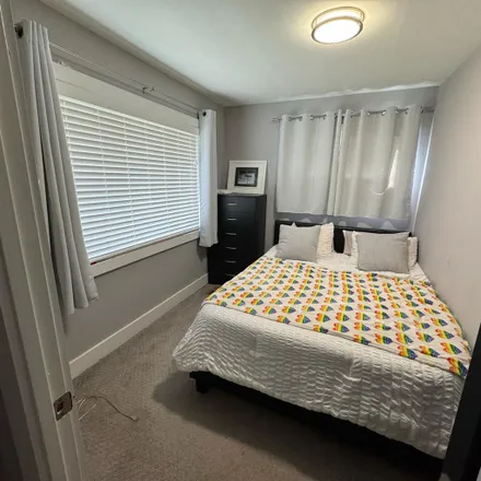 Rent this 1 bed room on 428 North Gordon Street in Alexandria, VA 22304