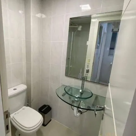 Rent this 3 bed apartment on Rua 3300 in Centro, Balneário Camboriú - SC