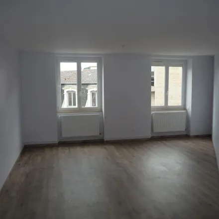 Rent this 3 bed apartment on 6 Rue Gambetta in 42000 Saint-Étienne, France