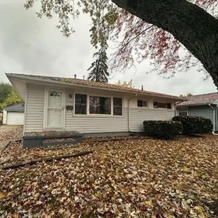 Rent this 3 bed house on 1258 Simpson Drive in Columbus, OH 43227