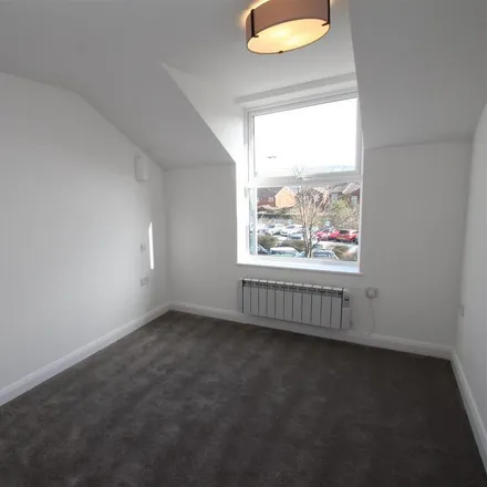 Image 6 - Bromley Cross Road, Bradshaw, BL7 9LY, United Kingdom - Apartment for rent