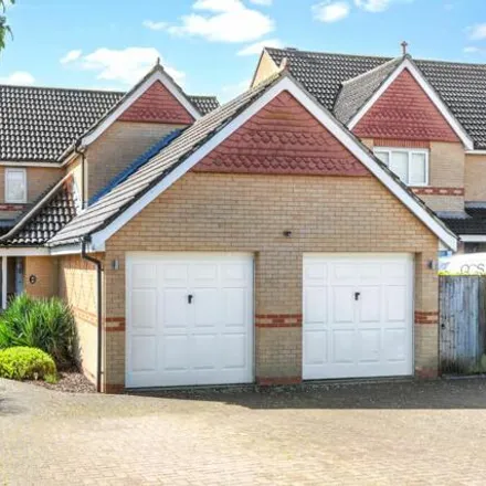 Buy this 5 bed house on Richardson Crescent in Broxbourne, EN7 6WZ