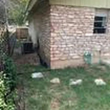 Image 7 - 2102 Airole Way, Austin, TX 78704, USA - Apartment for rent
