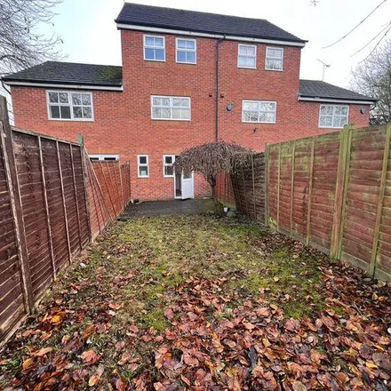 Image 6 - 65 Pheasant Oak, Coventry, CV4 9XJ, United Kingdom - Townhouse for rent