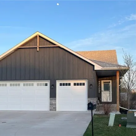 Buy this 3 bed house on 8939 Parkview Circle in Chisago City, MN 55013