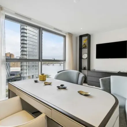 Image 4 - Waterfront Drive, London, SW10 0BF, United Kingdom - Apartment for rent