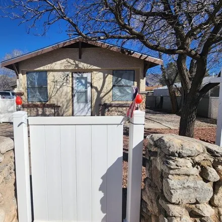 Buy this 2 bed house on 1601 Hawaii Avenue in Alamogordo, NM 88310