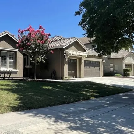 Buy this 4 bed house on 2040 Fitzgerald Way in Brentwood, CA 94513