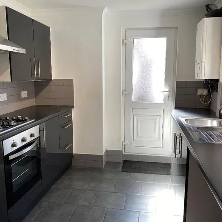 Rent this 2 bed townhouse on Perth Street in Hull, HU5 3PE