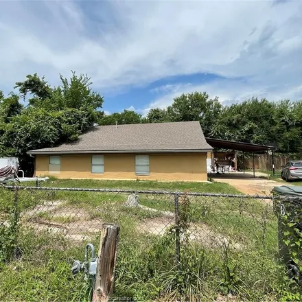 Buy this 4 bed house on 1626 Conlee Street in Bryan, TX 77803