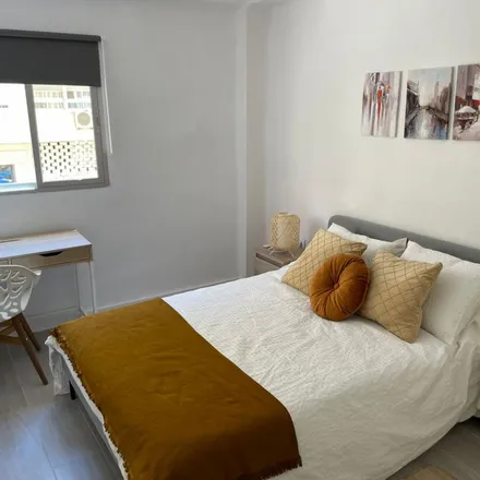 Rent this 4 bed apartment on Calle Cura Merino in 5, 29014 Málaga