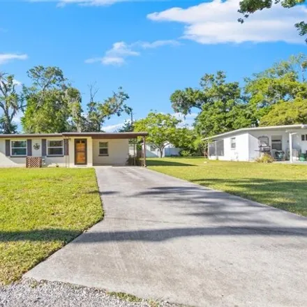 Buy this 2 bed house on 39101 Kendell Drive in Pasco County, FL 33542