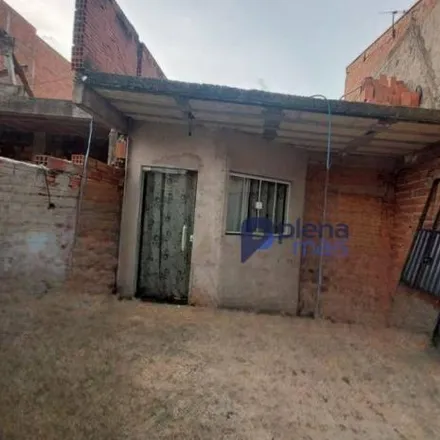 Buy this 2 bed house on Rua Maria Matarolli de Campos in Adventista Campineiro, Hortolândia - SP